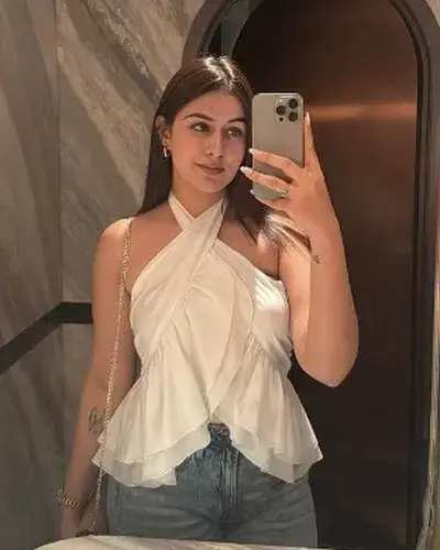 Call Girl Hyderabad